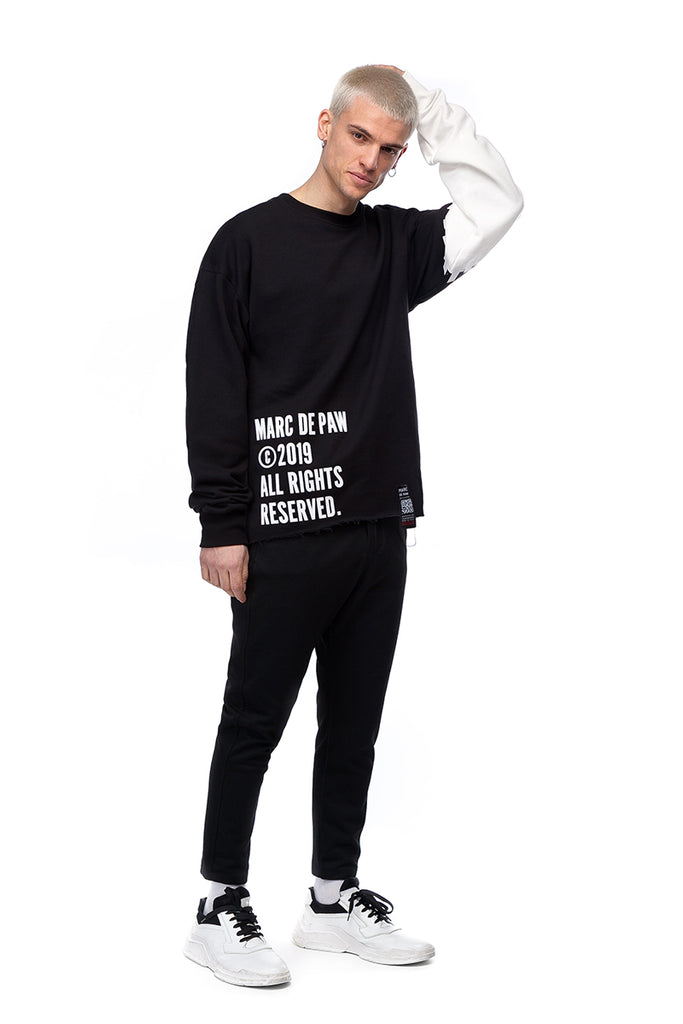 Black Sweatshirt with contrast sleeve