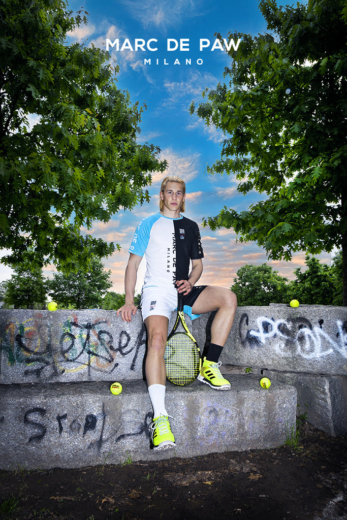 <B>LAST PIECES!</B><BR>Color-blocking Tennis Shorts azure, black and white
