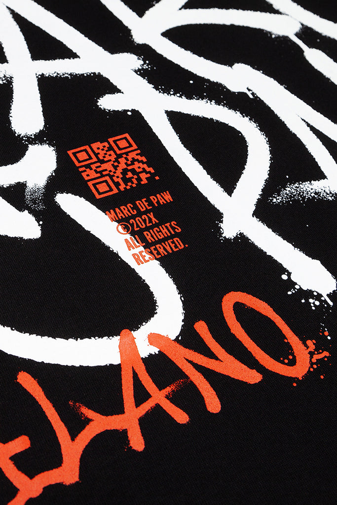 Oversized Black 100% cotton T-shirt with Spray style logo