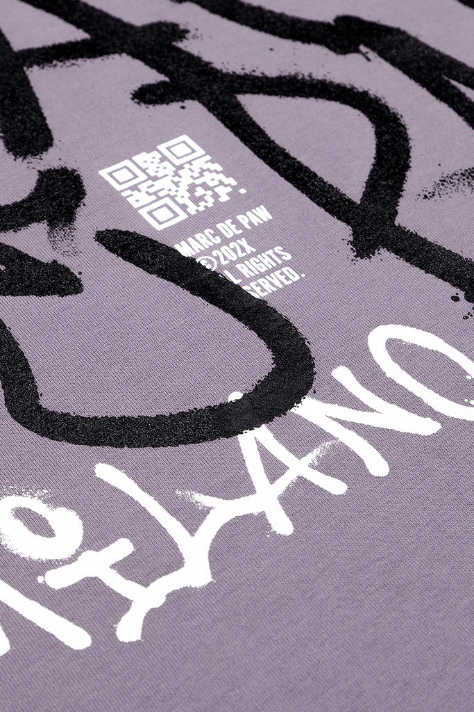 Oversized Purple sage 100% cotton T-shirt with Spray style logo